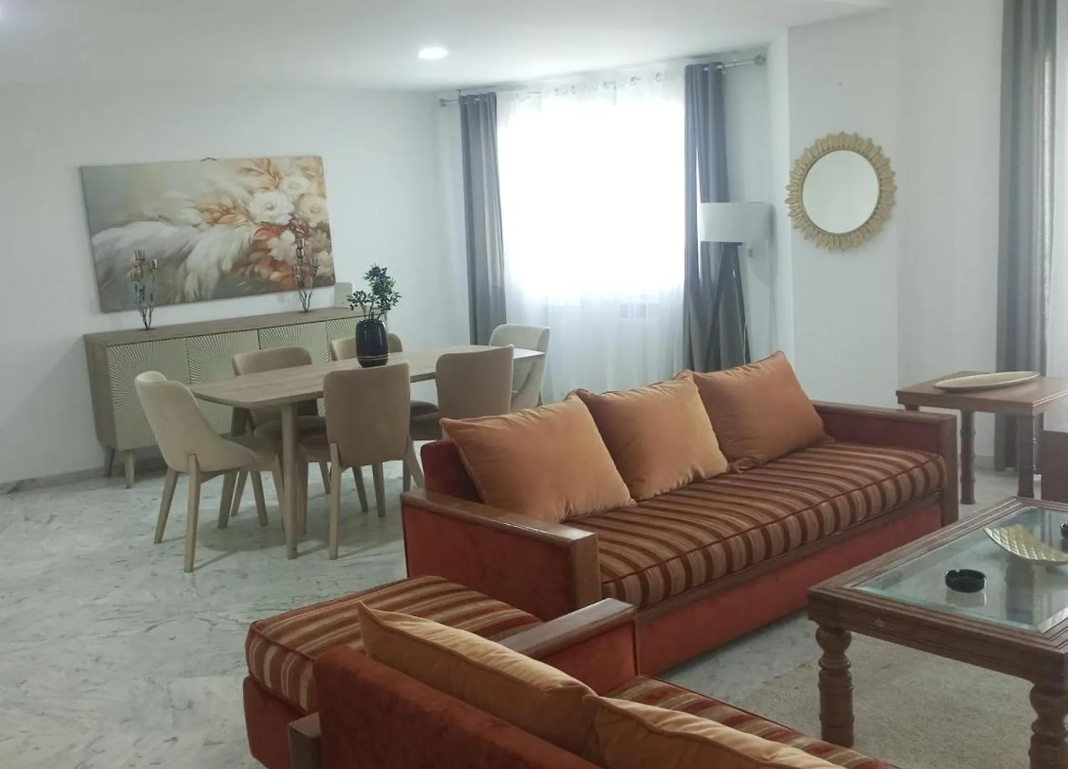Apparetment Luxueux Au Lac 2 Tunis 0*,  Tunisia